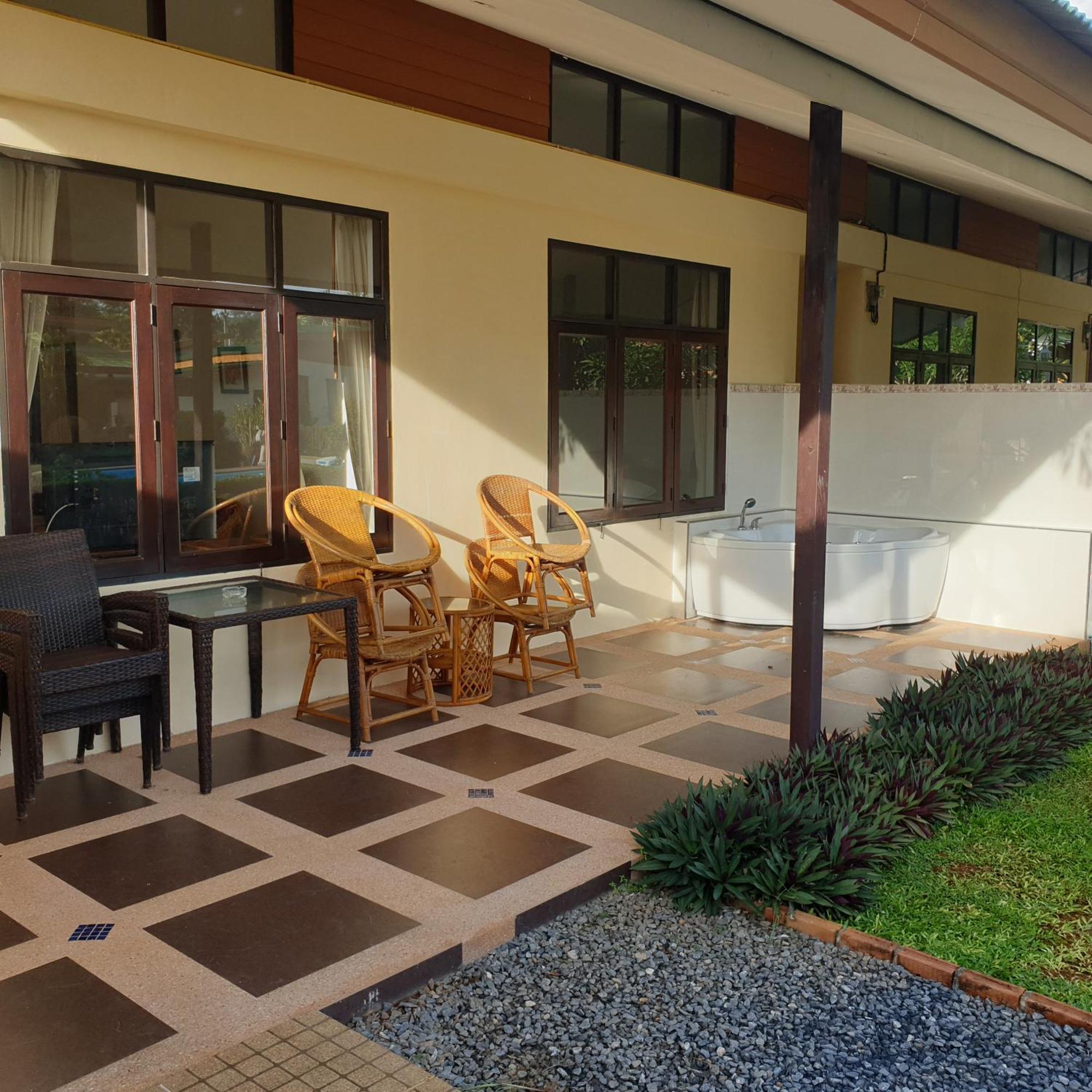 Jungle Village - SHA Extra Plus Ao Nang Exterior foto